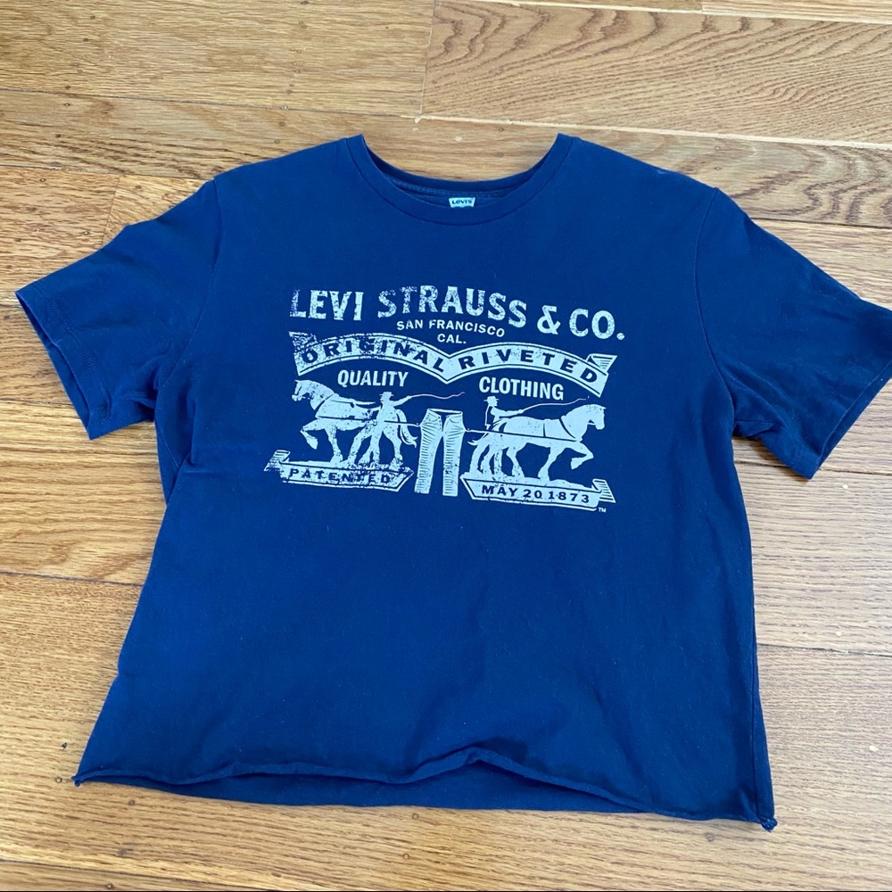 Levi’s Tee